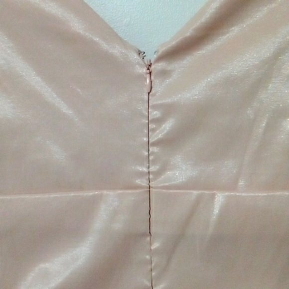 Le Chateau pink cocktail dress - Picture 4 of 6